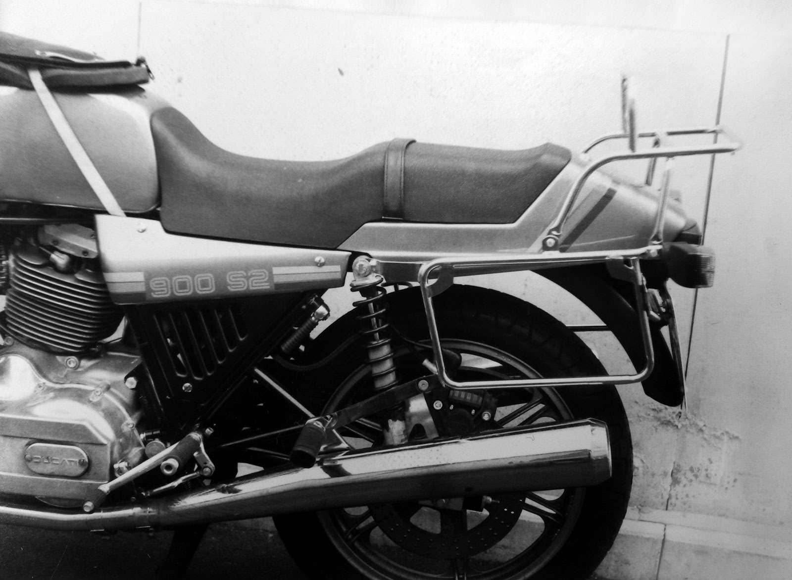 Komplettträgerset (Seitenkofferträger und Rohrgepäckbrücke Topcaseträger) chrom für Ducati 901 S2 (1982-1984)