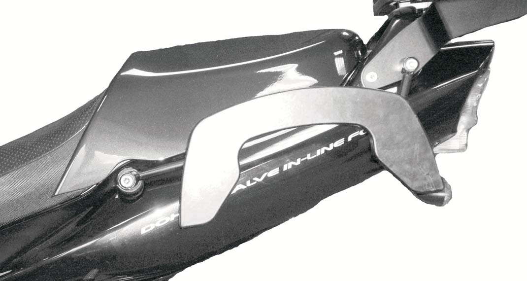 C-Bow Seitenträger schwarz für Suzuki GSF 1200/S Bandit (2001-2005)
